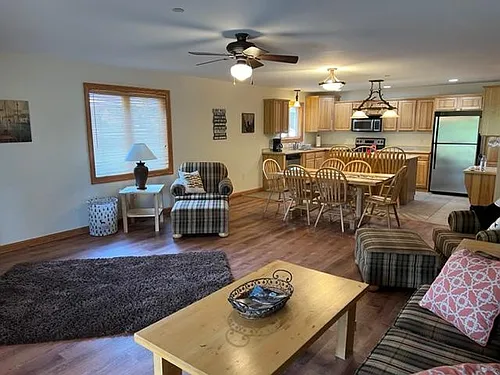 1828 Parkland Dr #403 Photo 1
