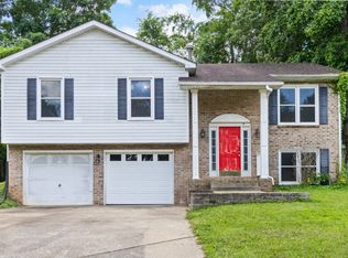2270 Ermine Dr, Clarksville, TN 37043