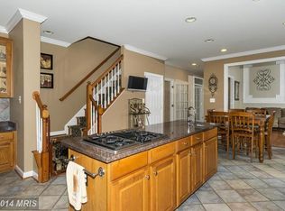 5244 Grovemont Dr, Elkridge, MD 21075
