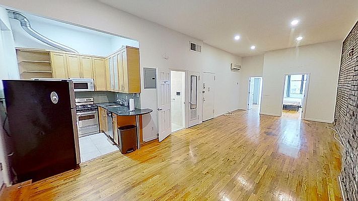 1st image of 102 3rd Ave APT 2