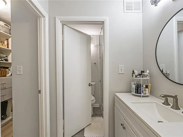 6800 Glenridge Dr #6820A — Photo 20