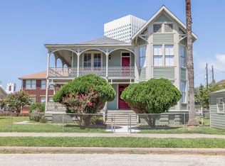 319 17th St, Galveston, TX 77550