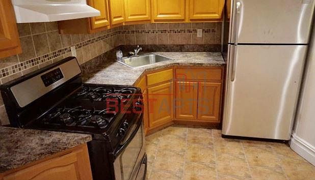 2nd image of 601 W 151st St APT 66