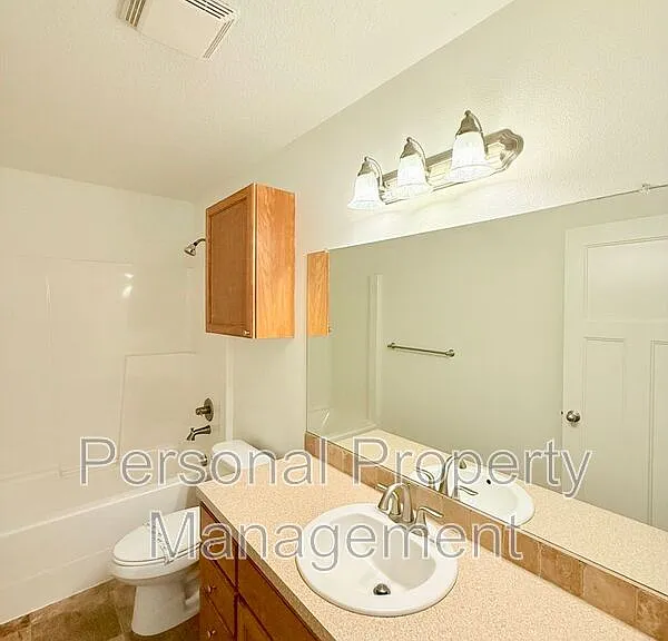 3326 NW 47th Dr — Photo 16