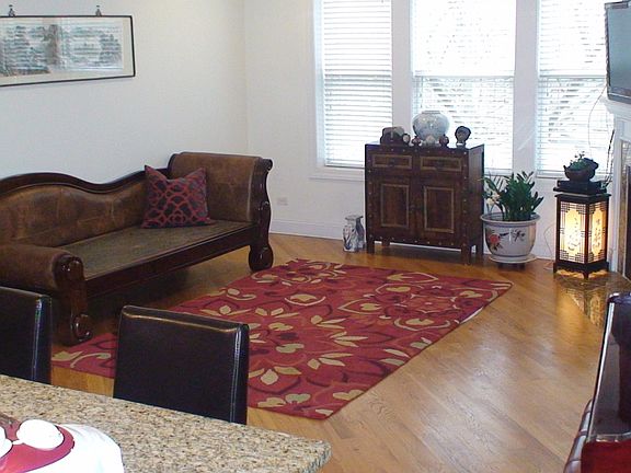 2nd image of 5861 N Glenwood Ave APT 2N