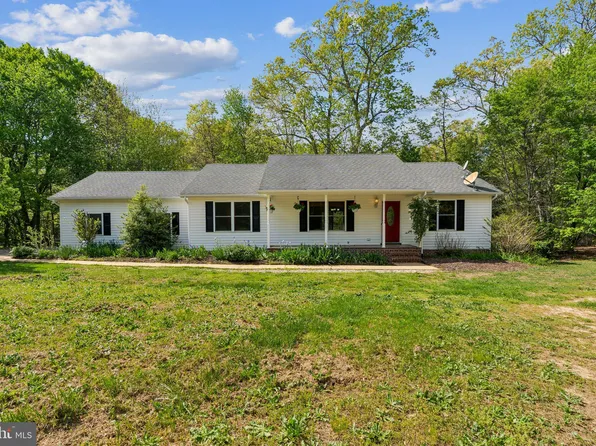 23275 Christy Ct, California, MD 20619