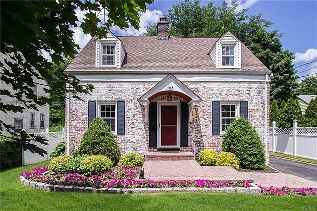 Welcome home!  Stop by and see this inviting home.