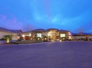 301 Queens Gate Ct, Las Vegas, NV 89145