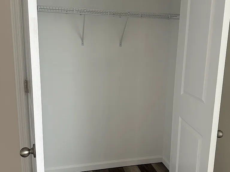 406 Osborne Ave #B — Photo 4