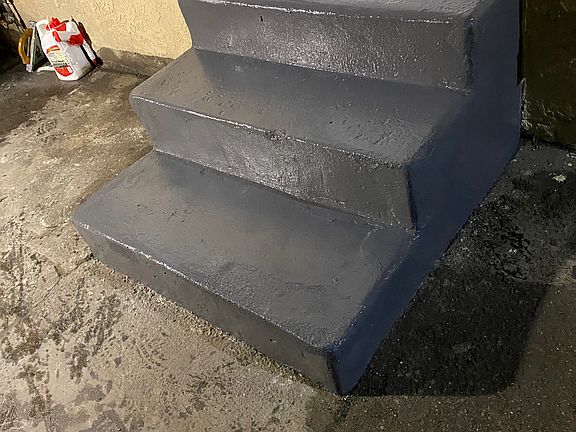 2nd image of 1539 E Young St #1