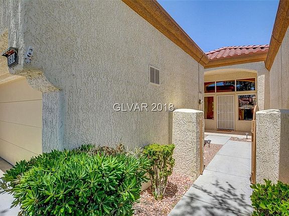 3rd image of 8604 Desert Holly Dr