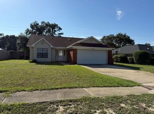 2715 Summertree Ln, Gulf Breeze, FL 32563