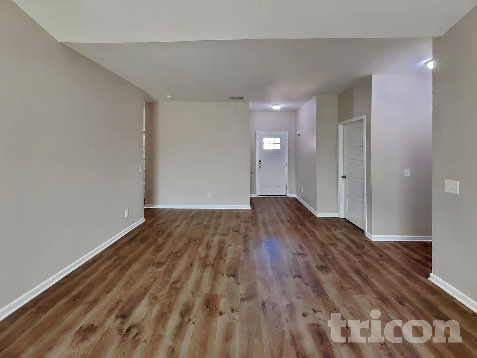 733 Coker Way Spring Hill TN — Photo 2