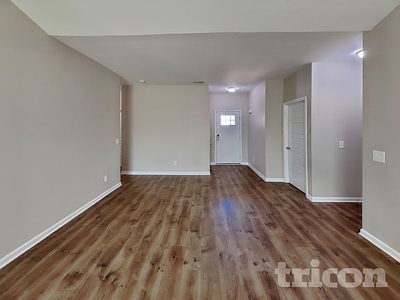 2nd image of 733 W Coker Way