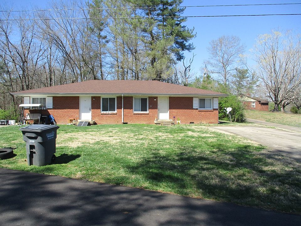 1st image of 402 Redbud Ln