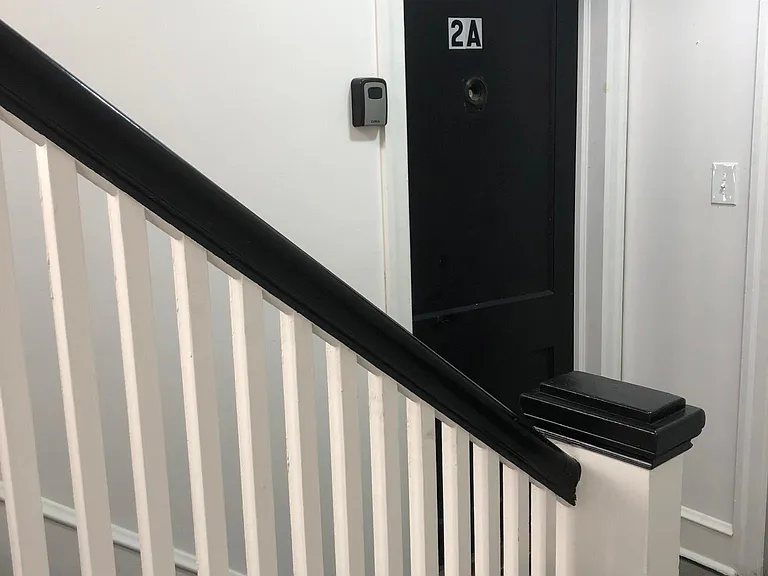 1103 Pine St #2A — Photo 16