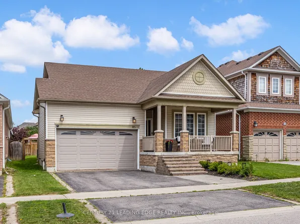 85 Darius Harns Dr, Whitby, ON L1M 2G2