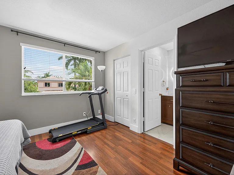 1374 Canary Island Dr — Photo 35