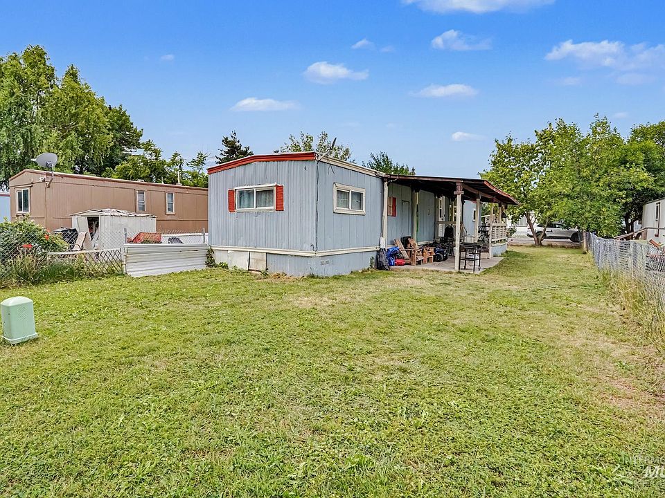 1st image of 1214 N Sable Ln