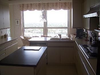 4th image of 4301 Gulf Shore Blvd N APT 1800