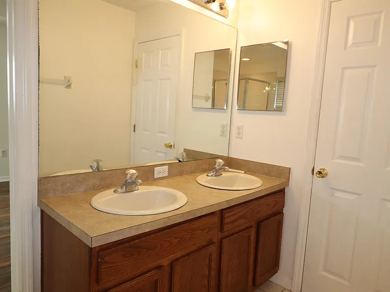 12776 Country Brook Ln — Photo 10