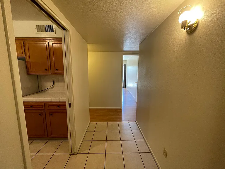 617 W Granger Ave #34 — Photo 6