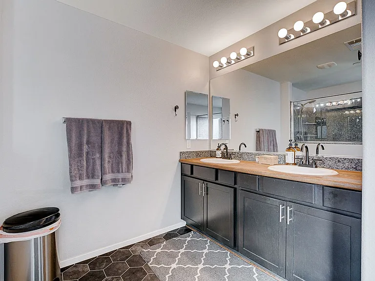 1045 Spotted Saddle St — Photo 26