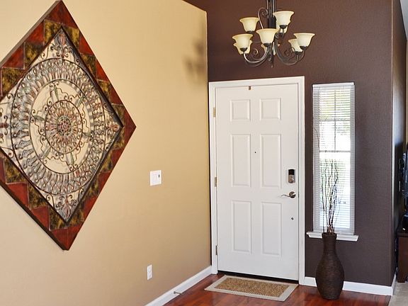3rd image of 1648 Apple Way