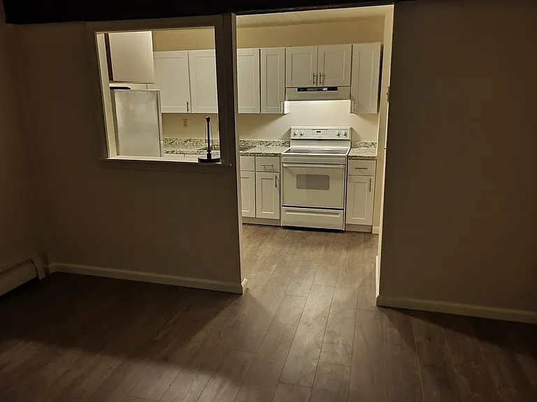 175 Ward St #11 — Photo 3