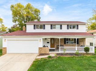 5383 Ivywood Ln, Columbus, OH 43229