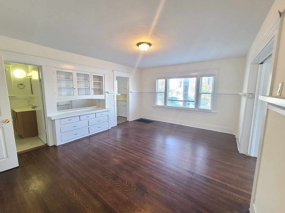 1st image of 441 E 5th St #447