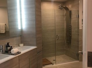 7620 River Rd, Edgewater, NJ 07020