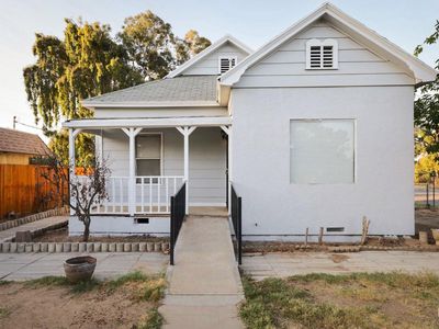 601 Quincy St, Bakersfield, CA, 93305