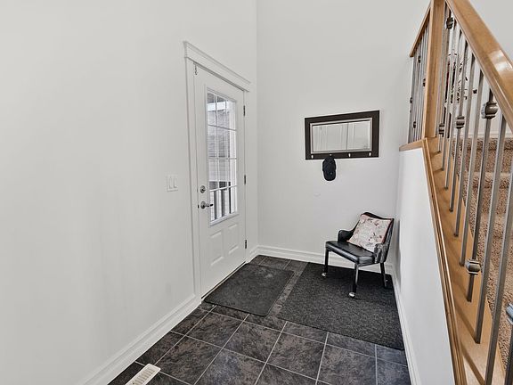 3rd image of 1115 61st St SW
