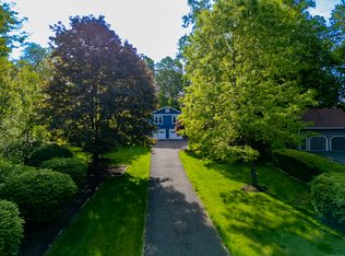 34 Great Plain Rd, Danbury, CT 06811