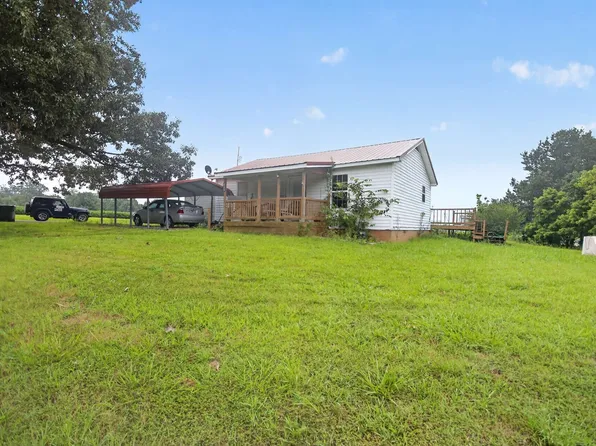 1900 Jax Rd, Atwood, TN 38220