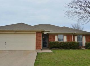 1005 Valley Branch Dr, Arlington, TX 76001