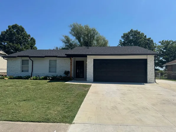 7817 N 122nd Ave E, Owasso, OK 74055