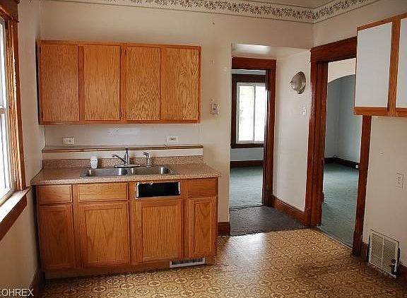 3rd image of 4603 Gamma Ave