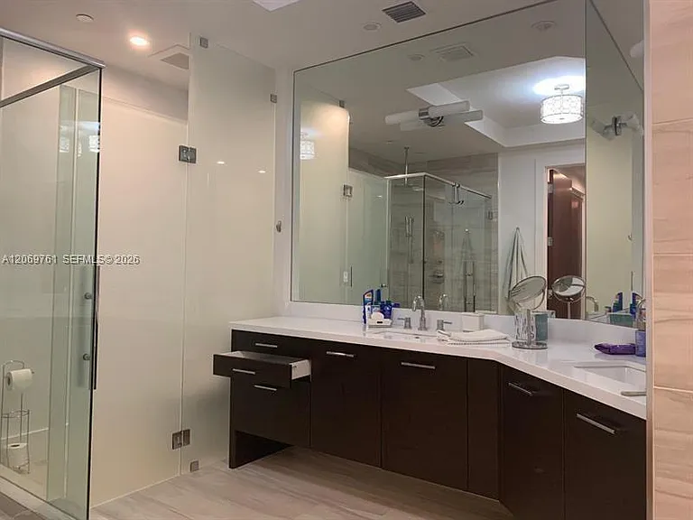 161 Isle Of Venice Dr #202 — Photo 9