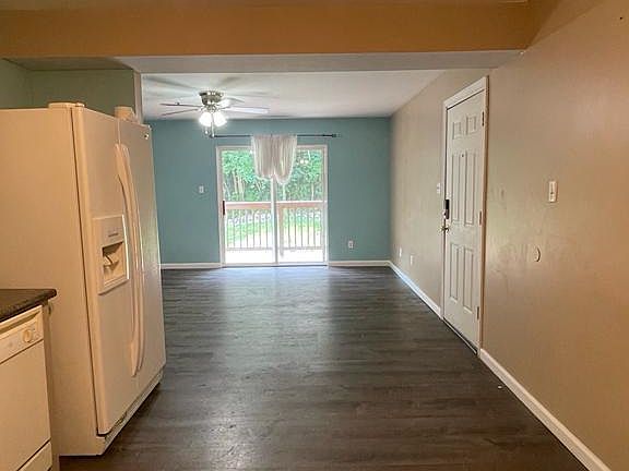 Kitchen to Living room