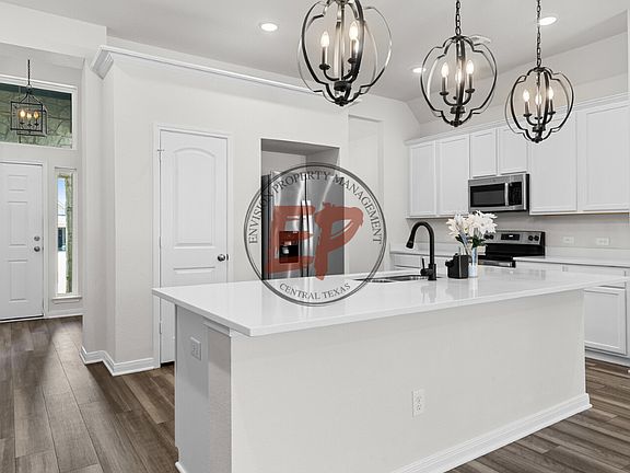 4th image of 3128 Zabel Dr