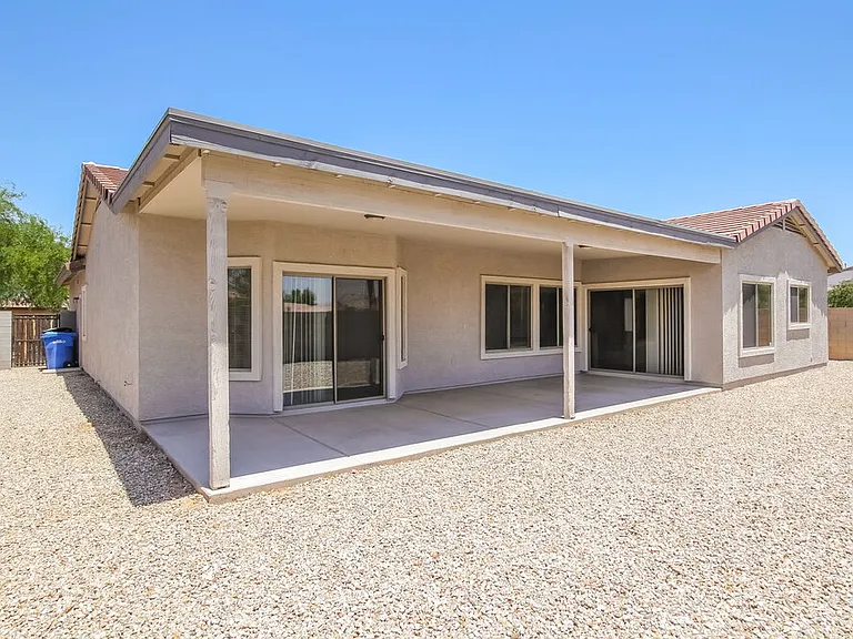 5245 W Bowker St — Photo 14