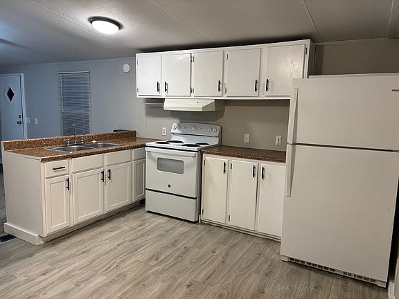 2nd image of 510 Charolais Dr