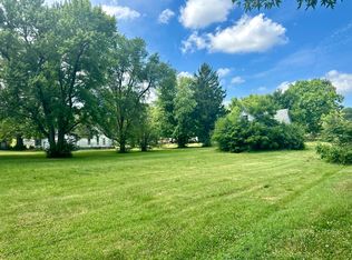 308 N East St, Waynesville, IL 61778
