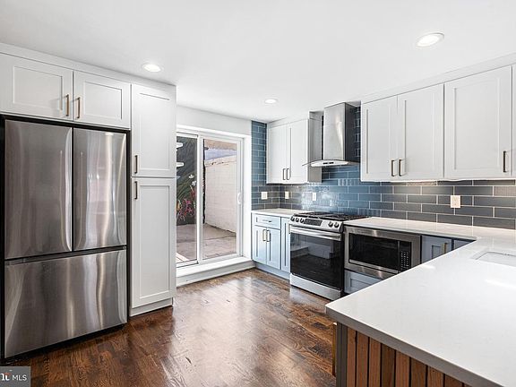 5th image of 2125 S 9th St