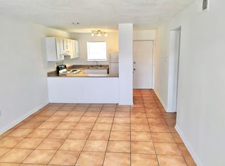 99 S 3rd St #4, Pensacola, FL 32507