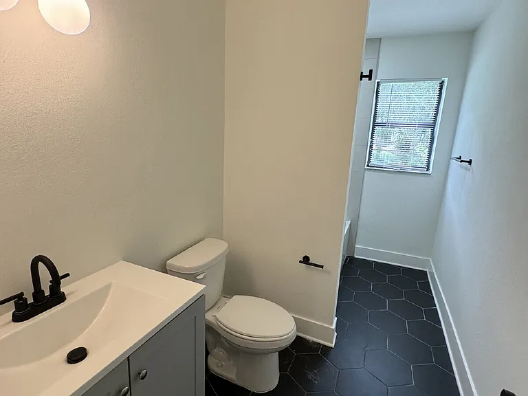 6212 S Martindale Ave #A — Photo 12