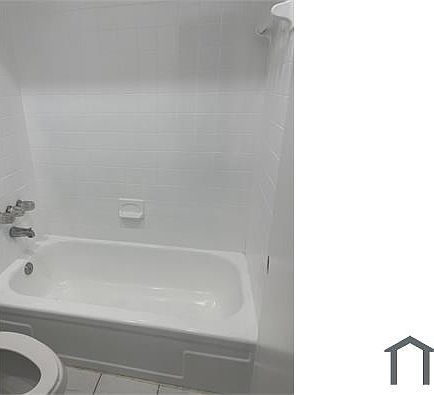 2nd image of 9760 SW 184th St