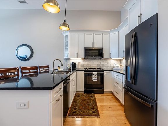 5th image of 1 E 3rd Ave #302